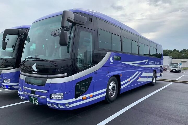 Aeroporto de Nagoya para o centro de Nagoya 50 km de transferência privada