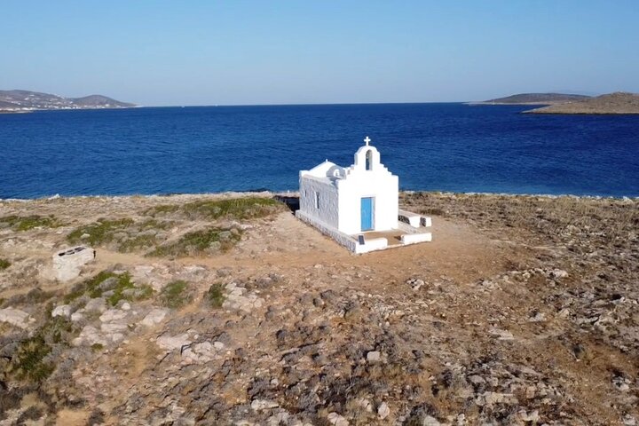 Private ganztägige Bootstour : Entdecken Sie versteckte Juwelen rund um Paros