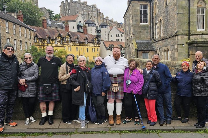 Glasgow: Privat guidad dagstur i Edinburgh i lyxig minibuss