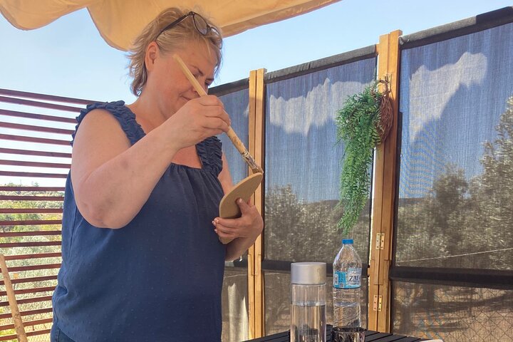 Atenas Haga su propio taller de sandalias de cuero griego