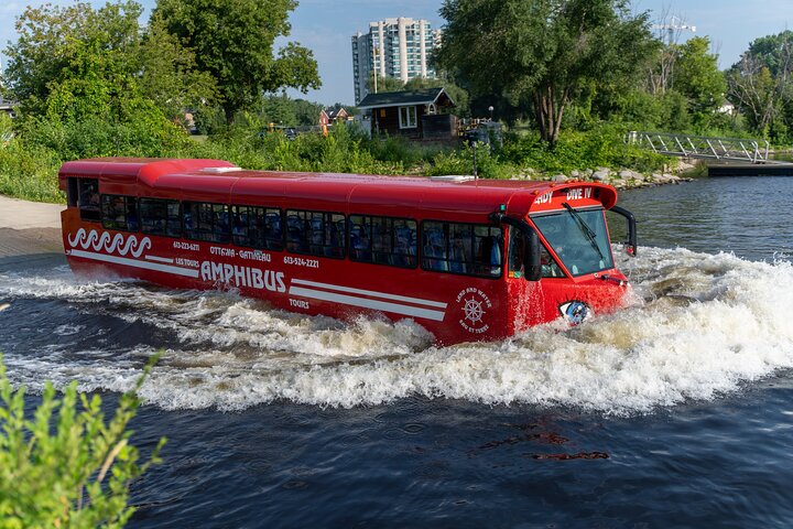 Ottawa City Tour efter land och vatten