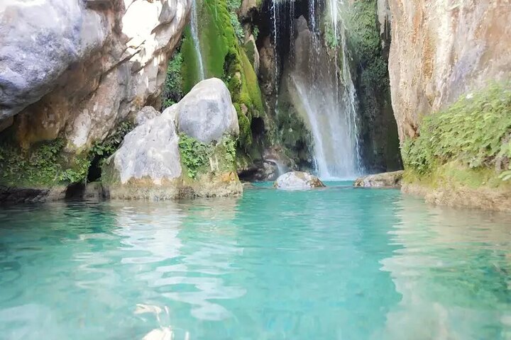 Ausflug nach Guadalest, Altea und Eintritt in die Fuentes del Algar