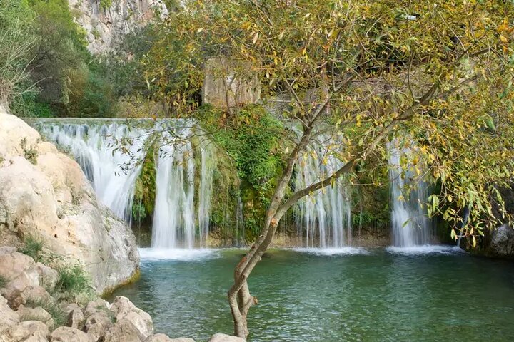 Ausflug nach Guadalest, Altea und Eintritt in die Fuentes del Algar