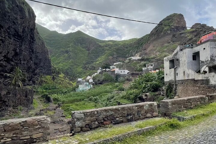 Excursión de un día a Santo Antão en coche – Explore los lugares más destacados de la isla