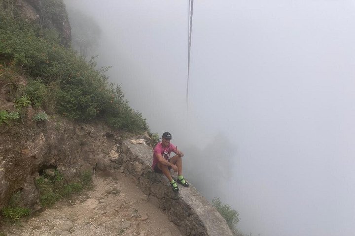 Santo Antão’s Signature Trek: Cova Crater into Paúl Valley – 5K