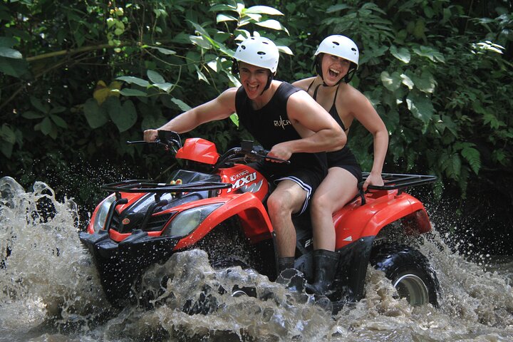 Bali ATV Quad Bike et rafting incluent le déjeuner et le transfert