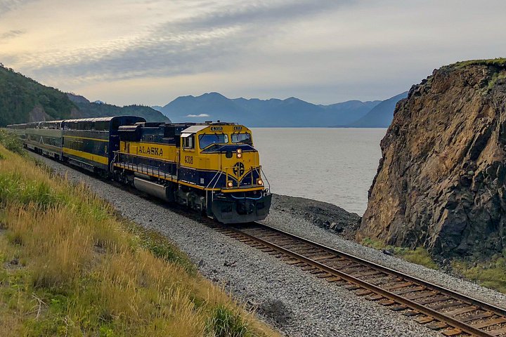 Seward para Anchorage Cruise Transfer e Private Tour