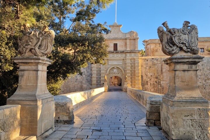 Tour dei punti salienti di Malta – Grotta Azzurra, Rabat, Mdina, Mosta Giornata intera