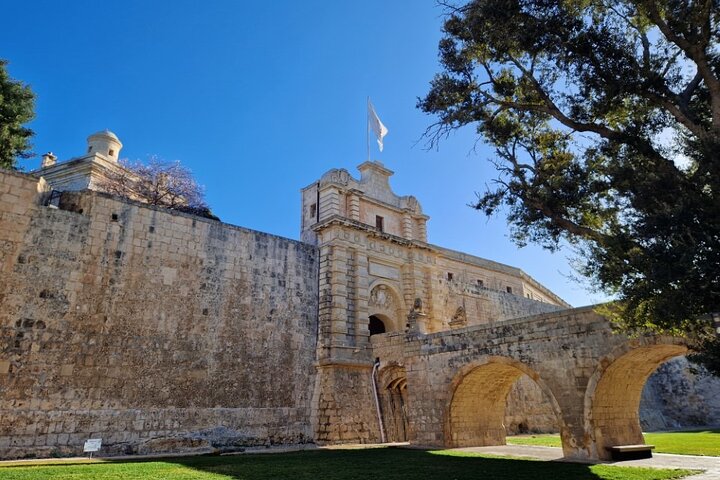 Tour dei punti salienti di Malta – Grotta Azzurra, Rabat, Mdina, Mosta Giornata intera