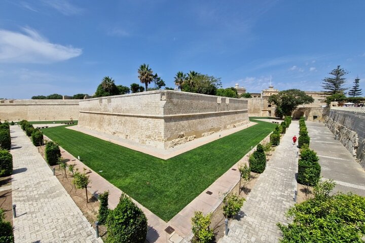 Tour dei punti salienti di Malta – Grotta Azzurra, Rabat, Mdina, Mosta Giornata intera