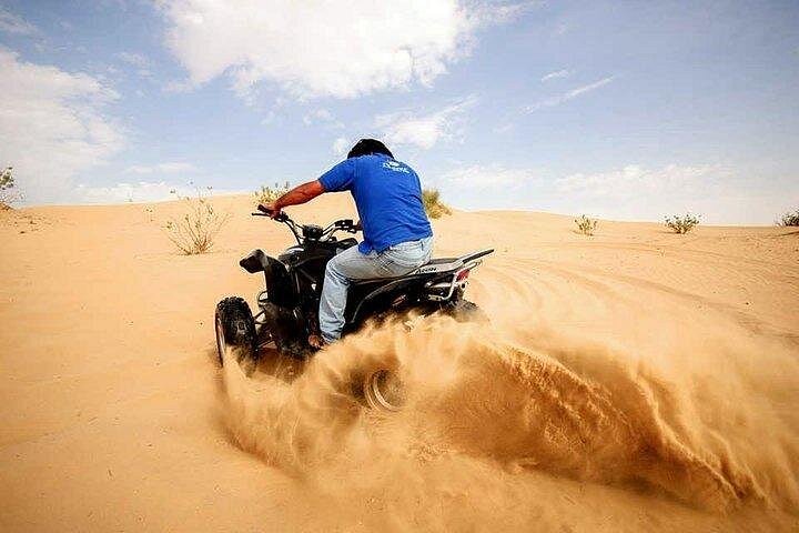 Quadrijden en kameelrijden met bedoeïenenshow in Marsa Alam