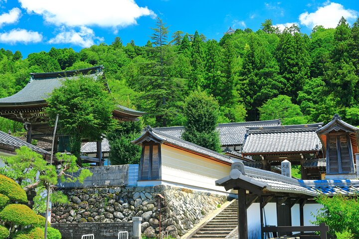 Gujo, Hida Takayama og Shirakawa-go-dagstur fra Nagoya