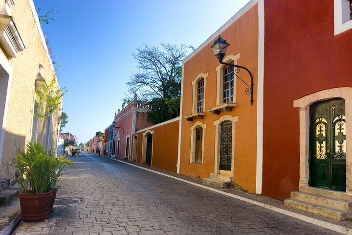 Visite de Valladolid, du cénote Suytun et du cénote Oxman depuis Mérida