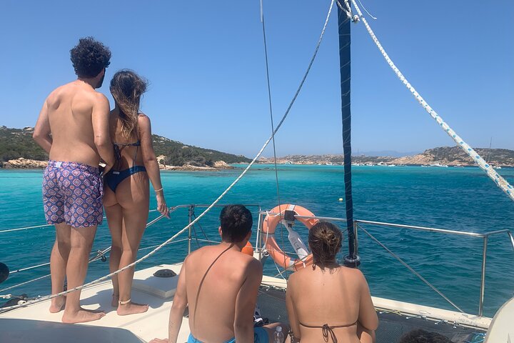 Katamaran-dagstur til La Maddalena-øerne med sardinsk frokost