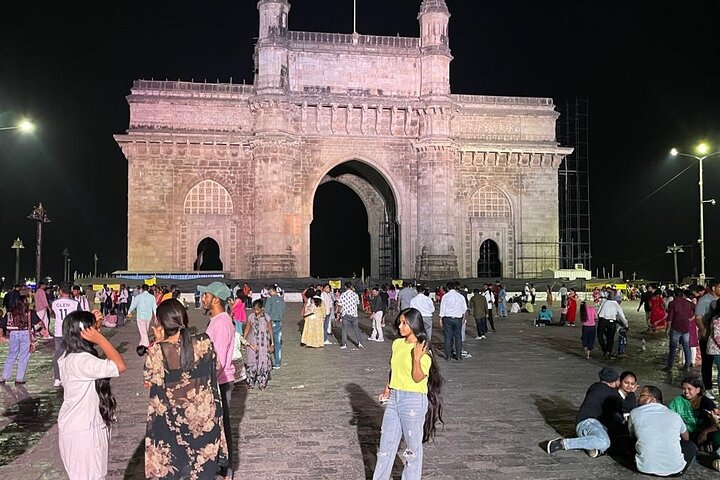 Midnight Mumbai: Highlights, Heritage & Sea Link Drive