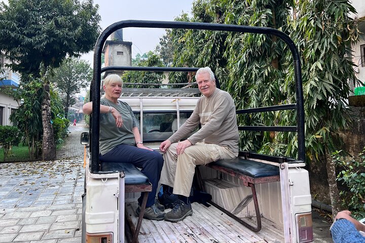 2 nachten 3 dagen Chitwan National Park-pakket met jeepsafari