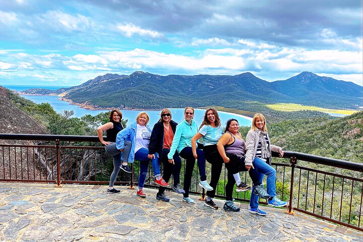 Tour di un'intera giornata a Wineglass Bay e Freycinet NP da Hobart via Richmond Village
