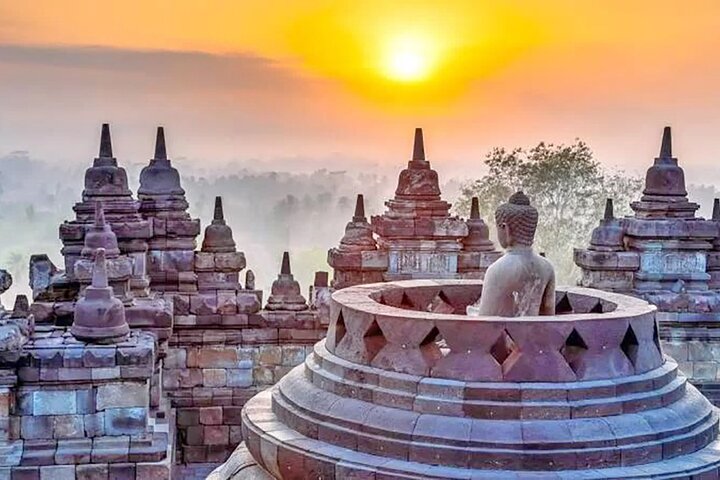 Da Port Semarang: tour privato di Yogyakarta al Tempio di Borobudur