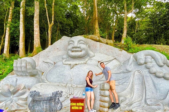 Ab Mui Ne: Malerische Seilbahnfahrt zum Berg Ta Cu und schlafender Buddha