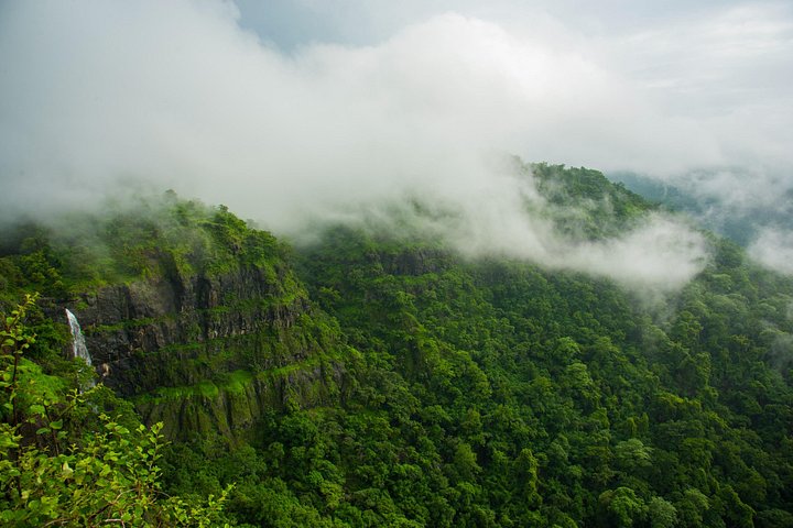Estação montanhosa e patrimônio: excursão às cavernas de Lonavala e Karla saindo de Mumbai