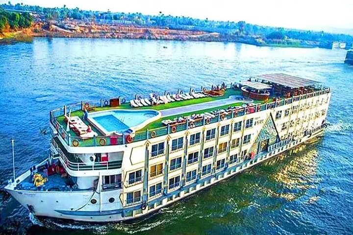 5 - Days Nile Cruise navigue Louxor à Assouan et Abu Simbel. Montgolfière