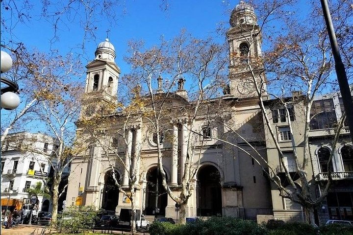 Private Tour in Montevideo with a local – Customize with Add-Ons