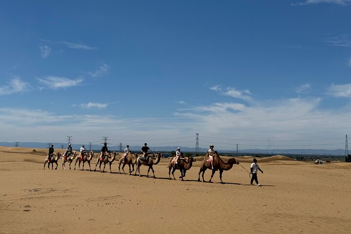4D3N Huitengxile Grasland Wulanhada vulkaan Kubuqi Woestijn Tours