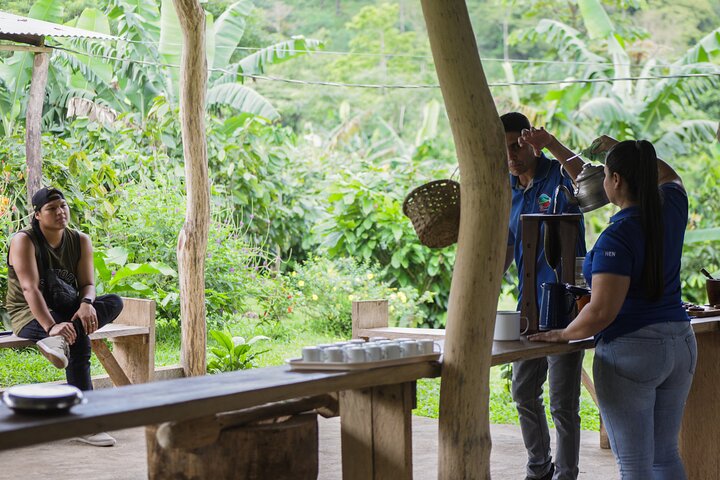 Kaffee & Schokolade Tour + Faultierpark & Llanos de Cortez Wasserfall