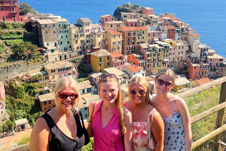 Manarola vinsmagningsoplevelse med Maria