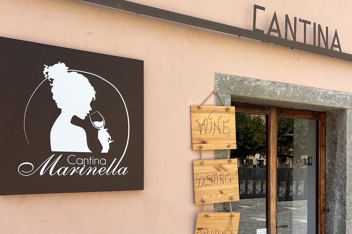 Manarola vinsmagningsoplevelse med Maria