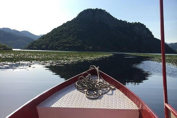 Virpazar Skadar Lake Tour in barca con fauna e natura