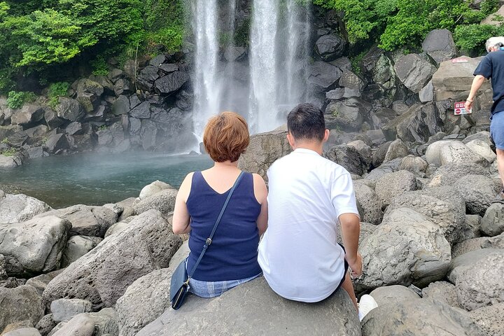 Passeio Privado Túnel de Lava de Manjanggul e Tour Leste na Ilha de Jeju