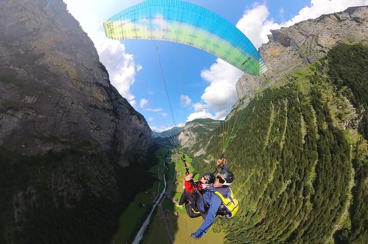 Mürren-Lauterbrunnen : vols panoramiques en parapente tandem