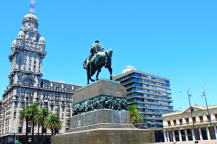 Montevideo in stijl: Privé stadstour voor cruisepassagiers