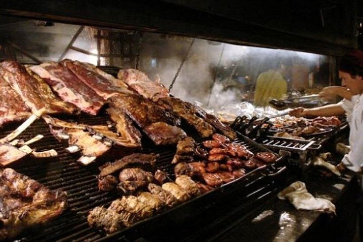 Private Tour in Montevideo with a local – Customize with Add-Ons