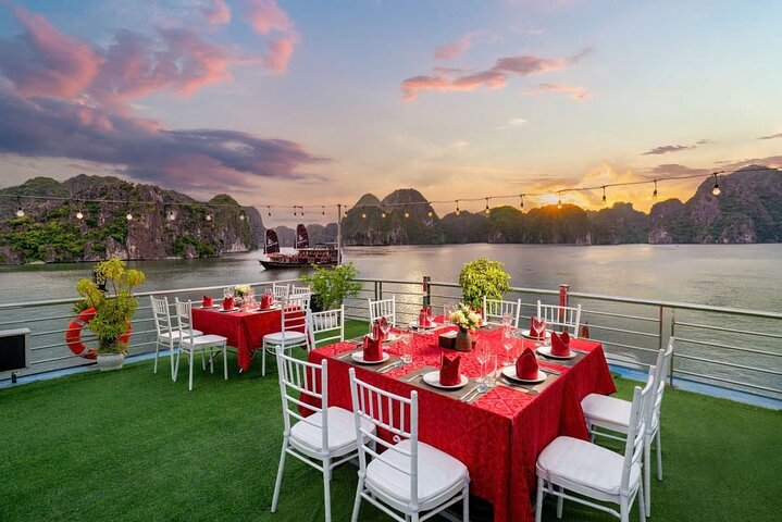 Best Lan Ha Bay Cat Ba Cruise 2 Days 1 Night Less touristy