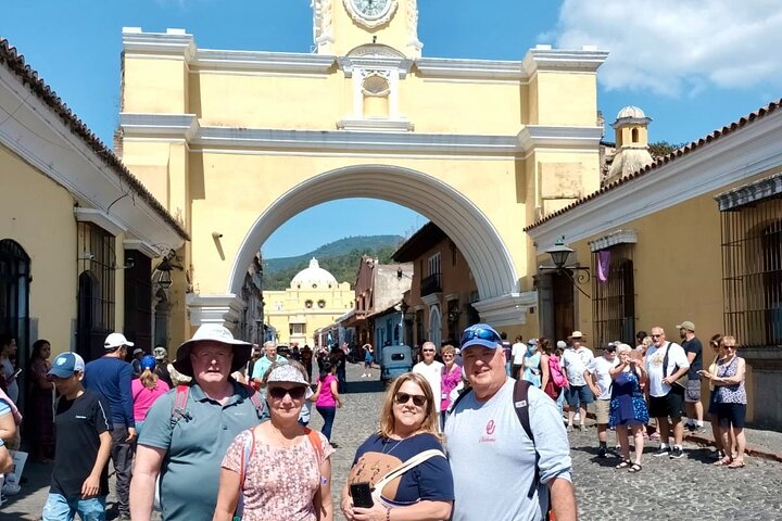 Excursão Terrestre Antigua Guatemala a partir de Puerto Quetzal