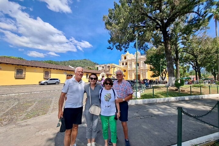 Excursão Terrestre Antigua Guatemala a partir de Puerto Quetzal