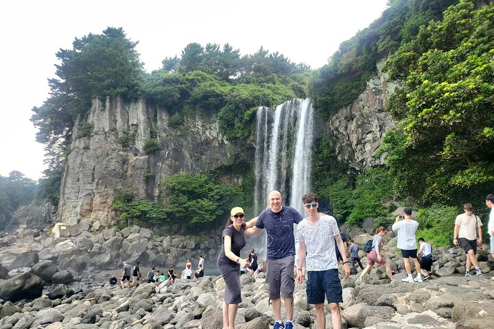 Tour privado de un día en el sur y el oeste en la isla de Jeju