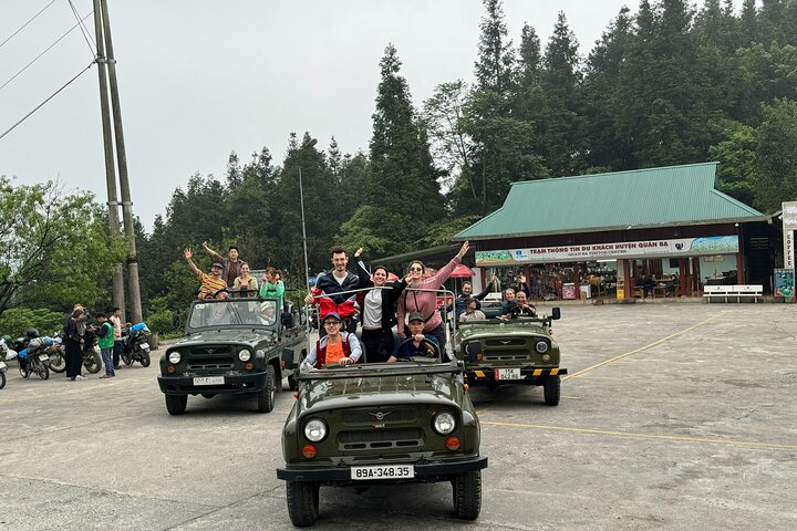Ha Giang Open Air Jeep 3 giorni 2 notti fuori dai sentieri battuti