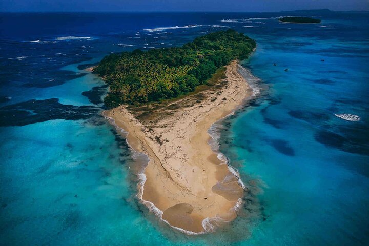 Recorrido de un día por las islas de Bocas del Toro en la playa Zapatilla