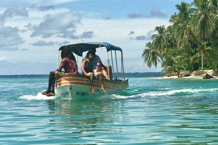 Recorrido de un día por las islas de Bocas del Toro en la playa Zapatilla