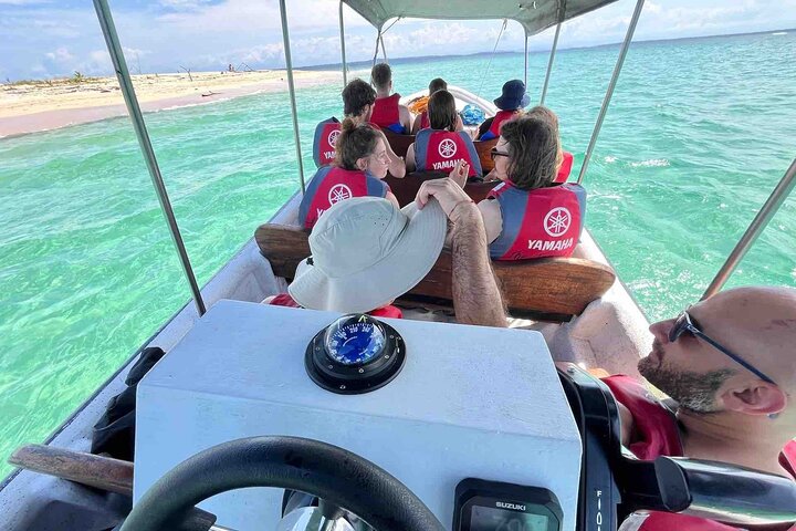 Recorrido de un día por las islas de Bocas del Toro en la playa Zapatilla