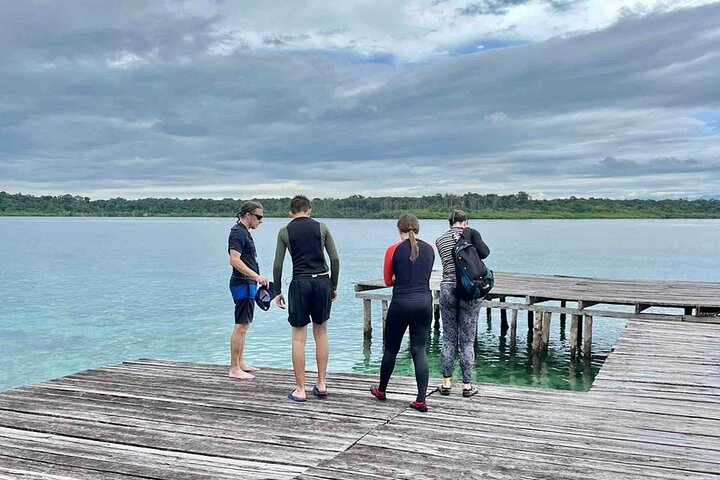 Recorrido de un día por las islas de Bocas del Toro en la playa Zapatilla