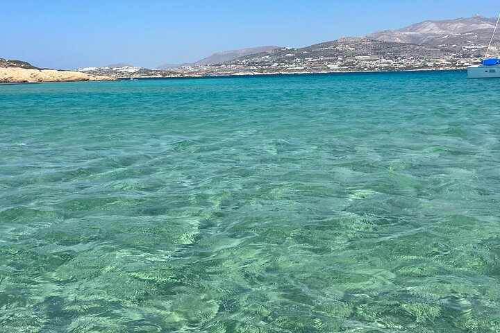 Visite au coucher du soleil autour d'Antiparos | Tour en bateau privé