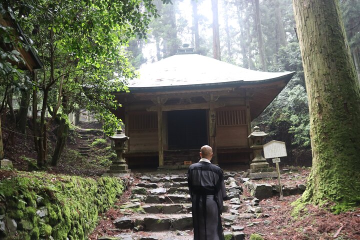 Kyoto: Privat rundtur i världsarvet Enryakuji och munkstaden