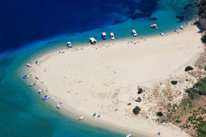 Excursion en petit bateau à Zante vers Keri Mizithres et Marathonisi