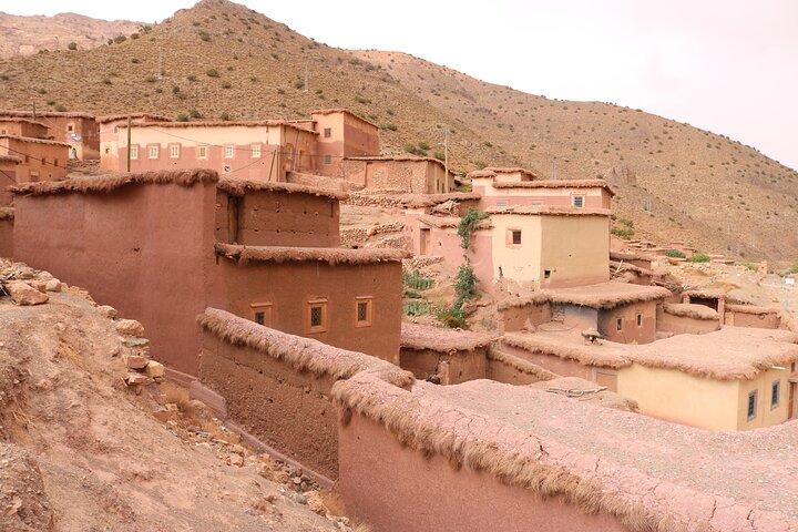 Hoteller i nærheden af Roses Valley - 1000 Kasbah Ruins Trek