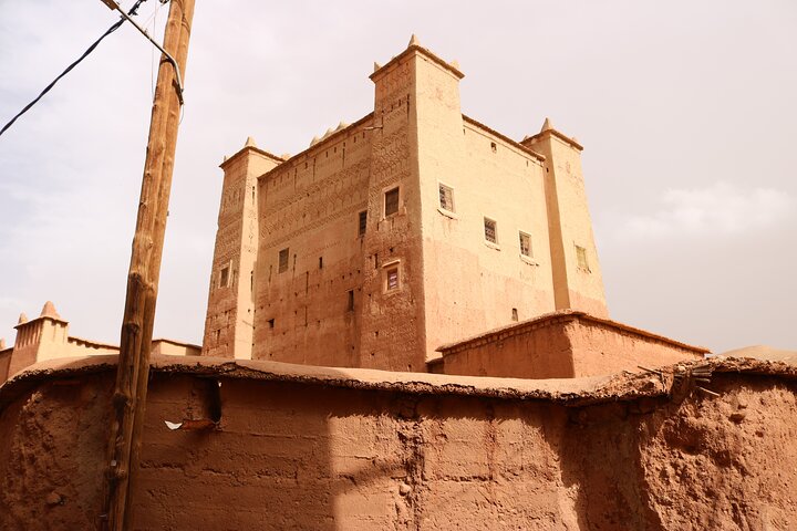 Hoteller i nærheden af Roses Valley - 1000 Kasbah Ruins Trek