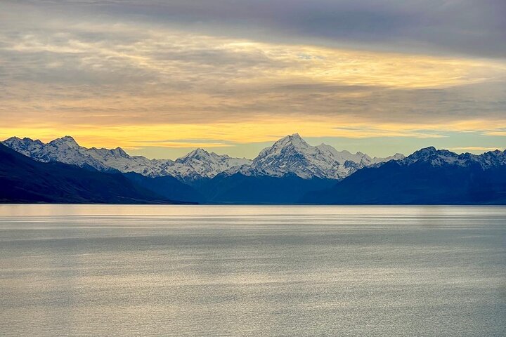 Excursão só de ida de Christchurch a Queenstown via Mt Cook e Lago Tekapo